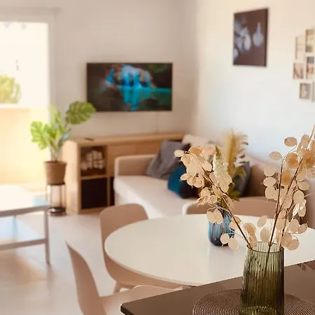 Benalbeach 2bdr Beach100m 5 Pools Gardens Apartment *