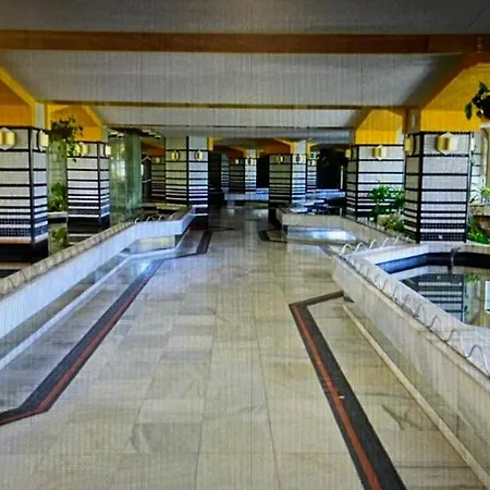 Benalbeach 2bdr Beach100m 5 Pools Gardens Apartment