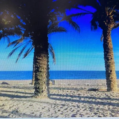 Benalbeach 2bdr Beach100m 5 Pools Gardens Apartment