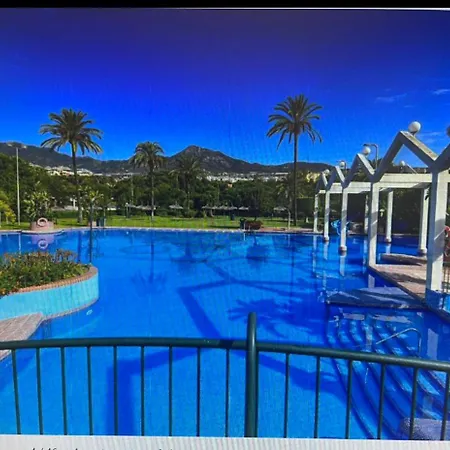 Apartment Benalbeach 2bdr Beach100m 5 Pools Gardens Benalmadena
