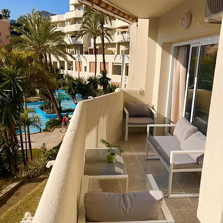 Benalbeach 2bdr Beach100m 5 Pools Gardens Apartment