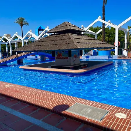 Benalbeach 2bdr Beach100m 5 Pools Gardens Benalmádena