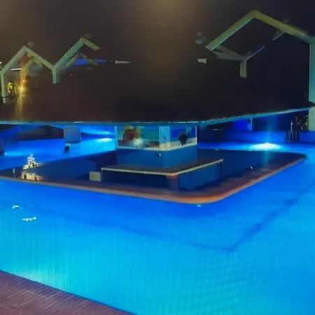 Benalbeach 2bdr Beach100m 5 Pools Gardens Apartamento Benalmádena