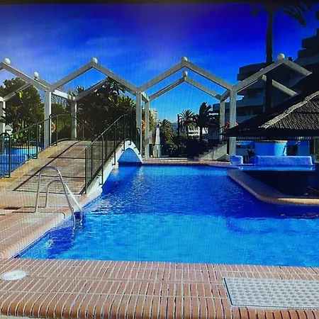 Benalbeach 2bdr Beach100m 5 Pools Gardens Benalmádena
