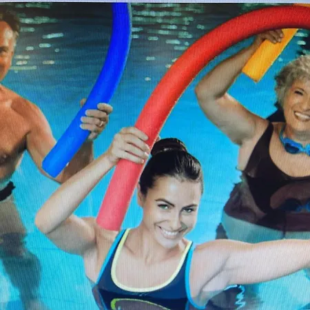 Διαμέρισμα Benalbeach 2bdr Beach100m 5 Pools Gardens Benalmádena