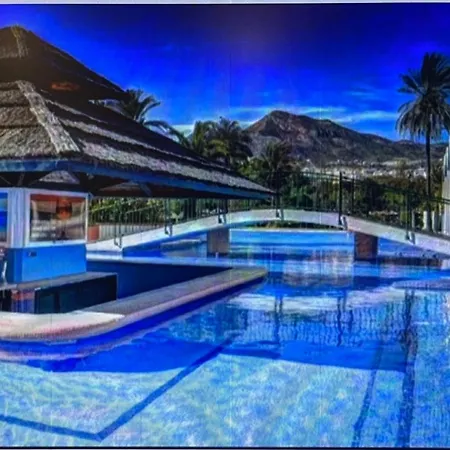 Διαμέρισμα Benalbeach 2bdr Beach100m 5 Pools Gardens *